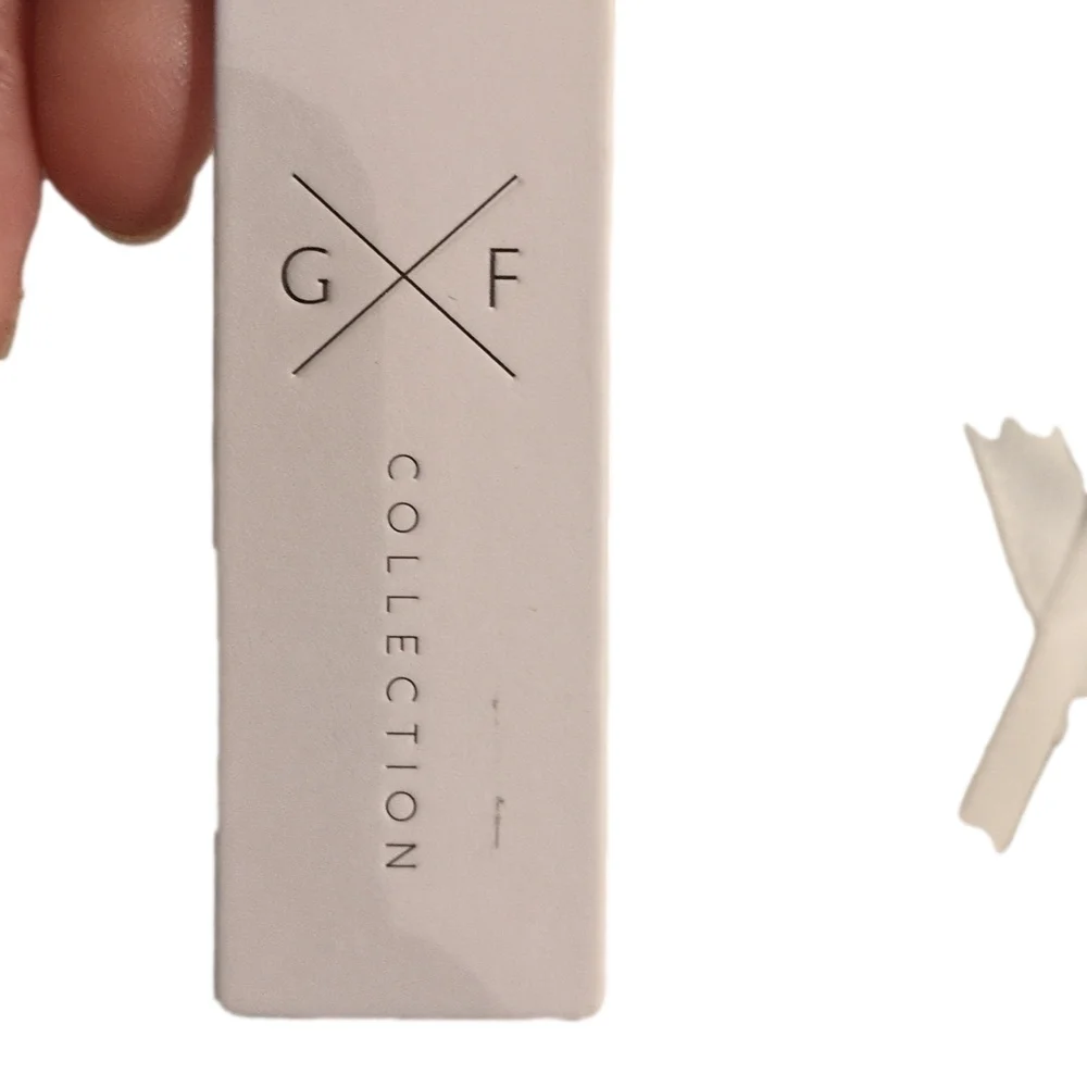 The Gentle Fawn Dress: A Stunning Combination of Elegance and Style - Picture 14 of 16